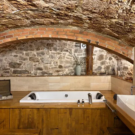 Suite Sant Sebastia Con Jacuzzi, Sauna Y Jardin Moia Exterior photo
