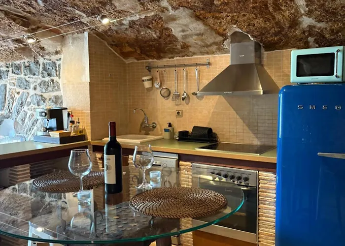 Suite Sant Sebastia Con Jacuzzi, Sauna Y Jardin